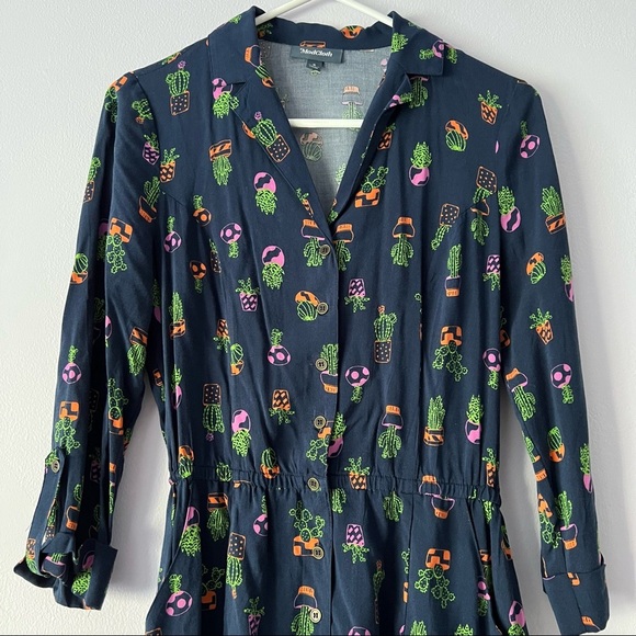 Modcloth Navy Blue Cactus Print Romper Size Small - Picture 3 of 13
